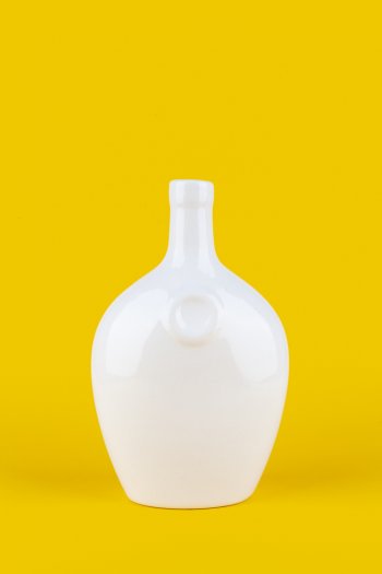 GARRAFA PORCELANA OVAL 700ML